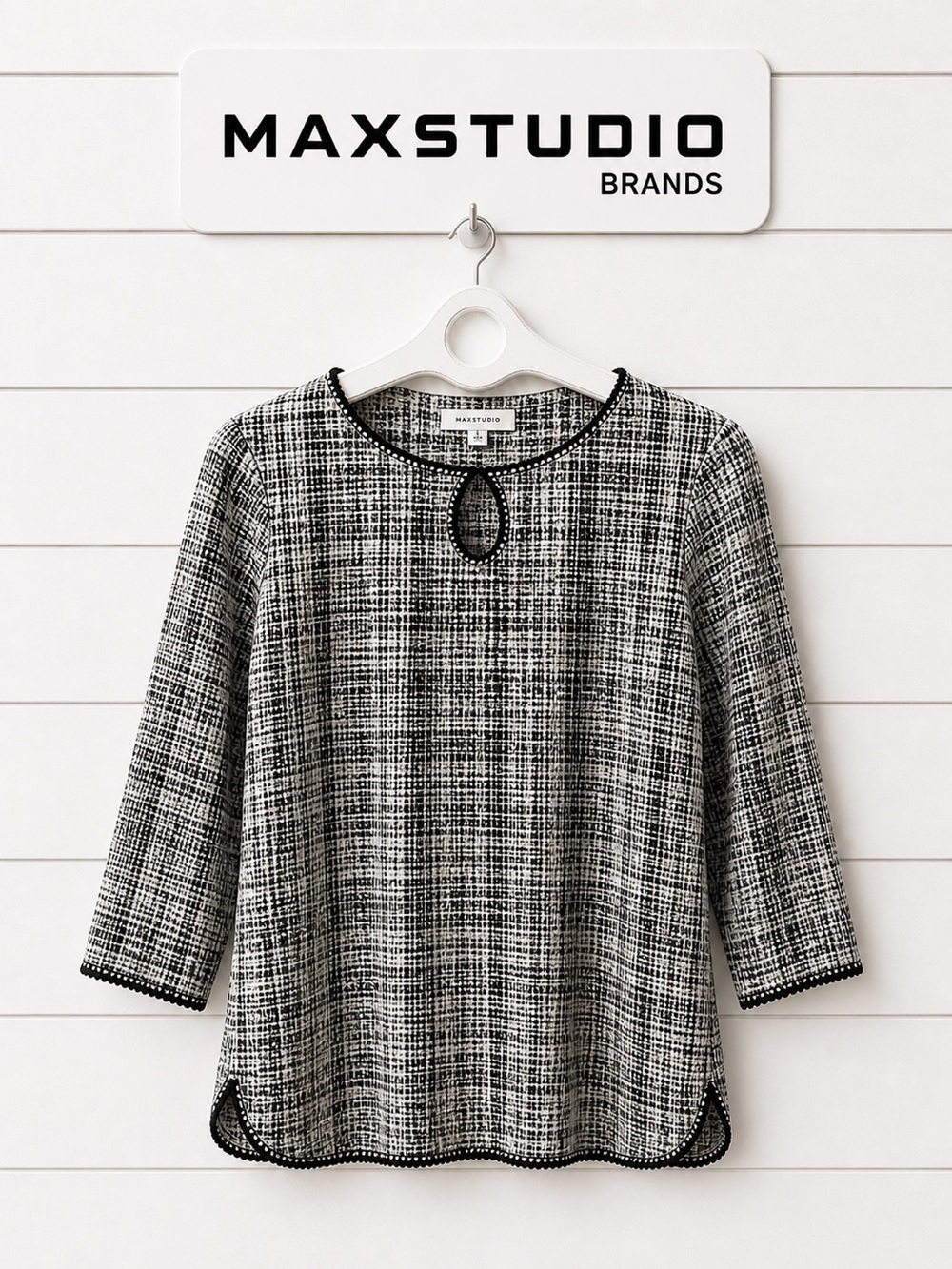 MAX STUDIO Textured Black White Top Size S